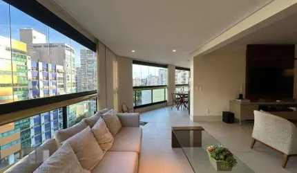 Apartamento na Praia no Canto! Esse Apê Vai Roubar Seu Coração!
