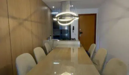 2 Quartos, Reformado, Porteira Fechada e com 2 Vagas: O Combo Perfeito pra Você!