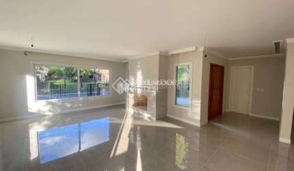 Casa com 3 quartos à venda na DR. SAINT PASTOUS, 90, Centro, Canela, 220 m2 por R$ 2.500.000