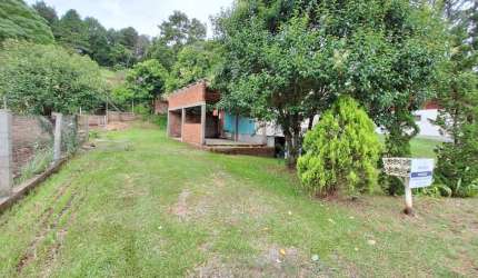 Terreno à venda na 12 De Outubro, 10, Vale dos Pinheiros, Gramado, 891 m2 por R$ 400.000