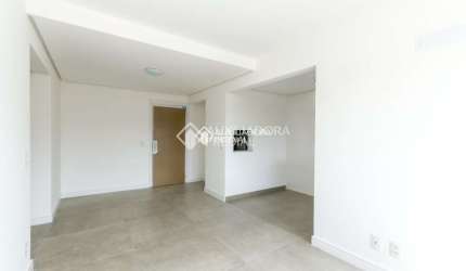 Apartamento com 2 quartos à venda na Praça Doutor Gastão Santos, 18, Passo da Areia, Porto Alegre, 65 m2 por R$ 666.000