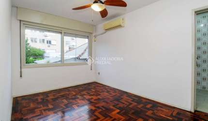 Apartamento com 2 quartos à venda na Rua Ministro Oliveira Lima, 375, São Sebastião, Porto Alegre, 72 m2 por R$ 249.999