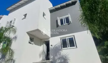 Casa em condomínio fechado com 3 quartos à venda na Rua Manuele Cristiane Gonçalves, 79, Vila Nova, Porto Alegre, 240 m2 por R$ 519.000