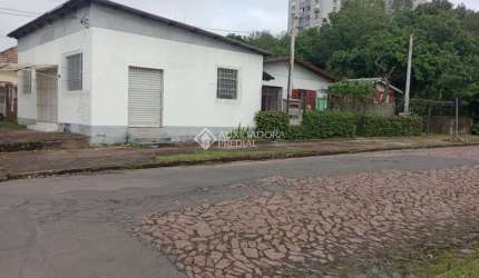 Casa em condomínio fechado com 2 quartos à venda na Rua Antônio Francisco Lisboa, 208, Rubem Berta, Porto Alegre, 92 m2 por R$ 480.000