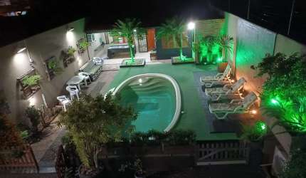 Casa com 3 quartos à venda na Rua Marechal Humberto de Alencar Castelo Branco, 485, Aparecida, Alvorada, 170 m2 por R$ 960.000