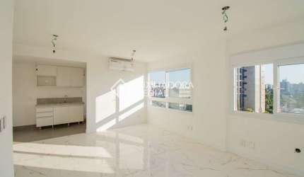 Apartamento com 2 quartos à venda na Rua Jerônymo Zelmanovitz, 100, São Sebastião, Porto Alegre, 67 m2 por R$ 639.000