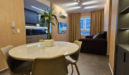 Apartamento com 2 quartos à venda na Rua Jerônymo Zelmanovitz, 100, São Sebastião, Porto Alegre, 56 m2 por R$ 675.000