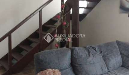 Casa com 4 quartos à venda na Rua Professor Álvaro Barcellos Ferreira, 210, Parque Santa Fé, Porto Alegre, 220 m2 por R$ 490.000