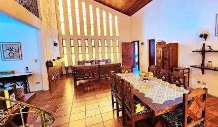 Sobrado com 3 quartos à venda, 241 m² - Enseada Guarujá /SP