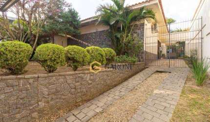 Casa térrea - 4 qurtos - Alto de Pinheiros!