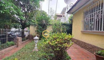 Casa térrea à venda Alto de Pinheiros SP