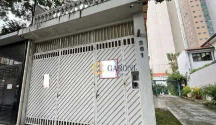 Casa disponível para locação na Rua Padre Carvalho, Pinheiros.