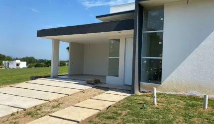 Casa a venda no Condomínio Ninho Verde I Eco Residence - Porangaba/SP.