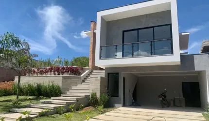 Incrível casa a venda no Condomínio Ninho Verde - Porangaba/SP.