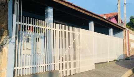 Casa á Venda no Bairro Vila Ginasial em Boituva/SP