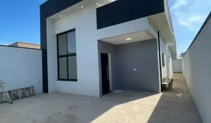 Casa à Venda no Bairro Parque das Árvores em Boituva