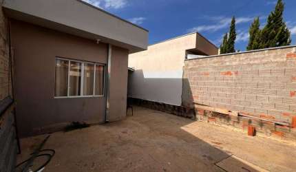Casa à Venda no Bairro Residencial Vitiello em Boituva, a poucos minutos do Centro da Cidade