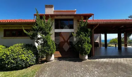 Casa em condomínio fechado com 5 quartos à venda na Bela Vista, 100, Centro, Garopaba por R$ 4.790.000