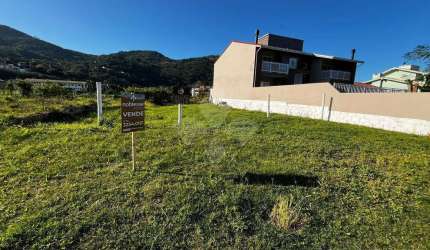 Terreno em condomínio fechado à venda na do Poeta, 1, Siriú, Garopaba por R$ 800.000