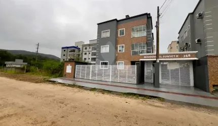 Apartamento com 2 quartos à venda na Vereador Nilson Inácio Alves, 268, Village, Imbituba por R$ 350.000