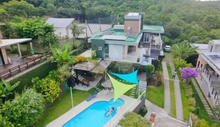 Casa em condomínio fechado com 5 quartos à venda na Caminho do Rei, 375, Capão, Garopaba por R$ 5.900.000