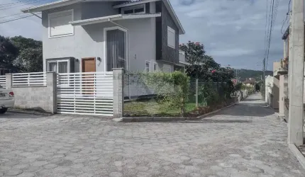 Casa em condomínio fechado com 4 quartos para alugar na Servidão Francisco Manoel de Jesus, 111, Ambrósio, Garopaba por R$ 6.900