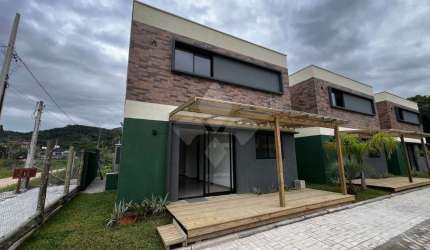 Casa em condomínio fechado com 3 quartos à venda na Servidão dos Coqueiros, 100, Encantada, Garopaba por R$ 800.000