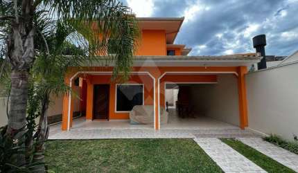 Casa em condomínio fechado com 4 quartos à venda na Rua Aderbal Ramos da Silva, 249, Centro, Garopaba por R$ 2.650.000