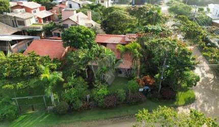 Casa em condomínio fechado com 3 quartos à venda na Estrada Geral da Barra Grp 280, 252, Encantada, Garopaba por R$ 2.000.000