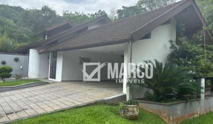 Casa com 3 quartos à venda no Wunderwald, Pomerode  por R$ 1.800.000