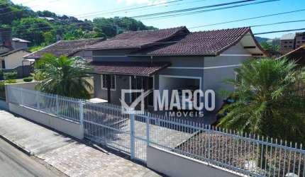 Casa com 4 quartos à venda no Centro, Pomerode , 161 m2 por R$ 949.000