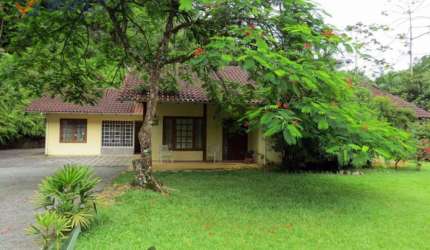Casa com 3 quartos à venda no Centro, Pomerode , 183 m2 por R$ 1.050.000