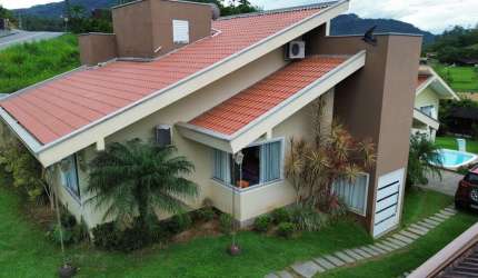 Casa com 3 quartos à venda no Testo Central, Pomerode , 182 m2 por R$ 1.200.000