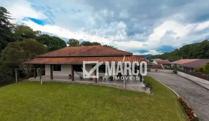 Casa com 3 quartos à venda no Testo Salto, Blumenau , 233 m2 por R$ 899.000