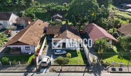 Casa com 3 quartos à venda no Centro, Pomerode  por R$ 799.000