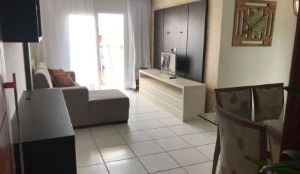 Lindo apartamento pronto para morar, excelente localização, Capim Macio,  edifício muito conservado, pastilhado , com elevador e área de lazer!!!