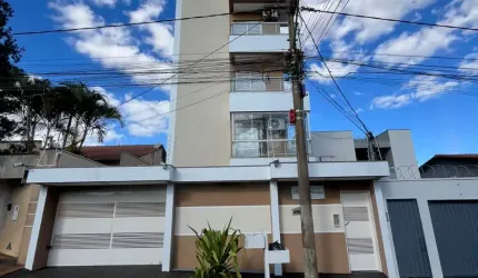 Cobertura a Venda Bairro Santa Mônica