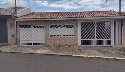 Casa com 3 Dormitórios no Jardim das Nações!