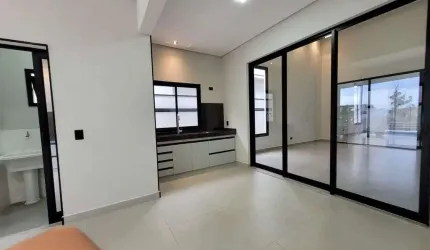 Casa à venda e locação no Condomínio Residencial Central Parque em Salto/SP,