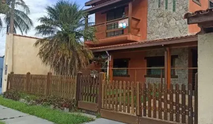 Sobrado com 3 dormitórios à venda Pontal de Santa Marina - Caraguatatuba/SP