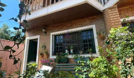 Casa à Venda com 2 quartos, Sala ampla  - Jardim Aruan - Caraguatatuba/SP