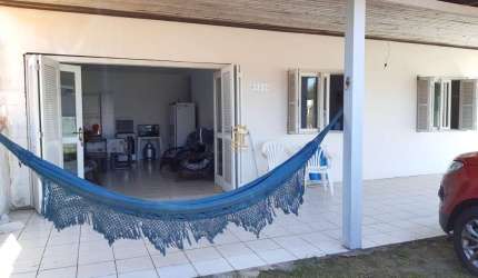 Casa com 2 quartos para alugar na Laguna, 540, Atlântida Sul (Distrito), Osório por R$ 250