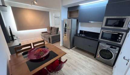 Loft com 1 quarto para alugar na Gen. Salustiano, 865, Marechal Rondon, Canoas por R$ 2.600
