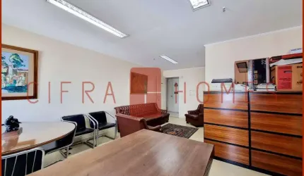 Sala à venda, bem arejada, com 1 banheiro, 1 vaga de garagem, no melhor do Jardim Paulista