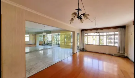 Apartamento à venda, luxuoso, muito iluminado, com 300 m², 3 dormitórios (sendo 1 suíte), 2 vagas d