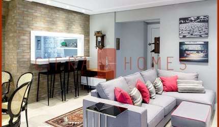 Apartamento à venda, reformado, 3 dorm. (sendo 1 suíte), 2 vagas, em Pinheiros