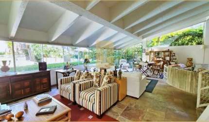 Casa espetacular à venda, com 350 m², 4 dorm (2 suítes), piscina, no Morumbi