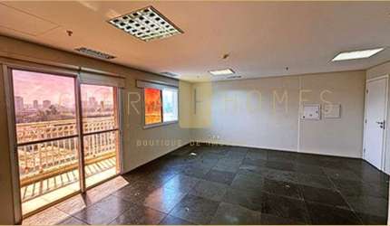Sala comercial para locação e venda, com piso elevado, ar condicionado, banheiro, varanda, copa, 1