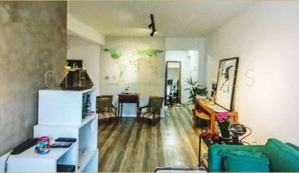 Apartamento Reformado, disponível para venda, com 2 Dormitórios, Cozinha Americana e Lazer Completo