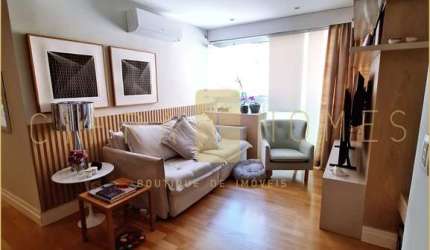 Amplo Apartamento à venda, com 2 Dormitórios, Suíte com Porta Espelhada e Lazer Completo